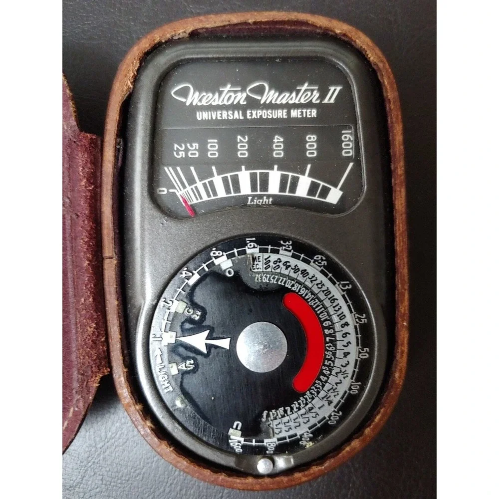 Weston Master II Cine Universal Exposure Meter Model 735 With Case Vintage Photo